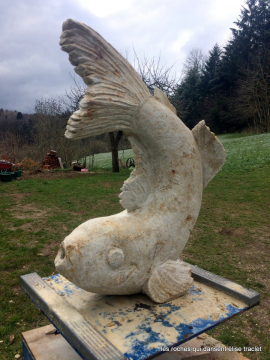 sculpture poisson bassin