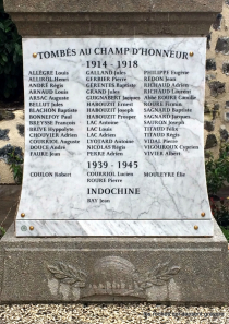 monument aux morts gravure manuelle