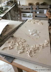 monument funéraire personnalisé